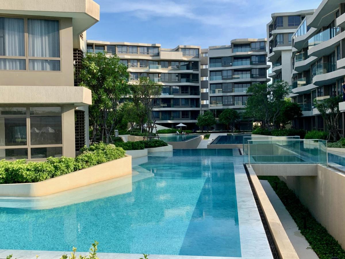 Hua Hin Veranda Beachfront Living Exterior photo